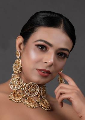 Kundan Inspired Pearl Necklace With Earrings 3