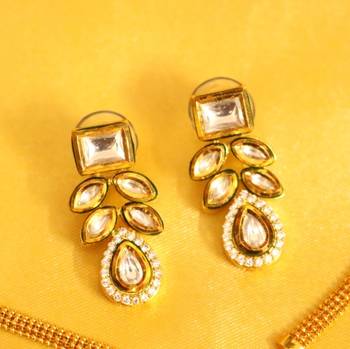 Kundan Meenakari Fusion Pendant Set 3