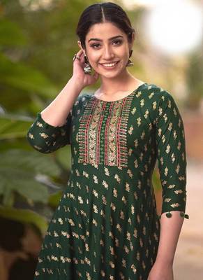 Ethnic Long Kurti with Eyecatching Foil Work and Pom Pom 2
