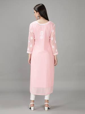 Hand Embroidered Lucknowi Chikankari Light Pink Georgette Kurta with Slip 2