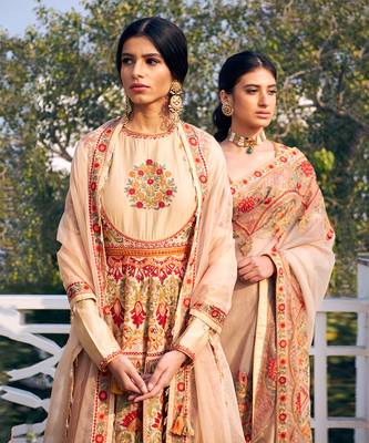 Biege Anarkali Set 3