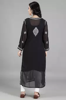 HAND EMBROIDERED LUCKNOWI CHIKANKARI BLUE GEORGETTE KURTA WITH SLIP