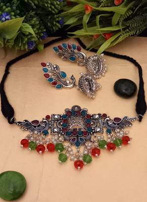 Black necklaces 1