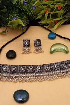 Black necklaces