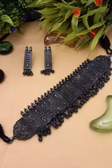 Black necklaces