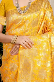 Yellow Woven silk blend Saree With Blouse