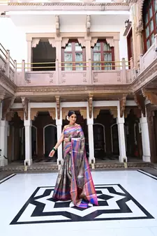 Pink woven kanchipuram silk blend saree with blouse