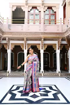 Pink woven kanchipuram silk blend saree with blouse