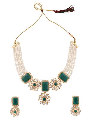 White Pearl and Green Emerald Choker Necklace Set 3