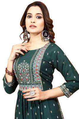 Heavy Rayon Nayra Cut Foil Work Kurti 3