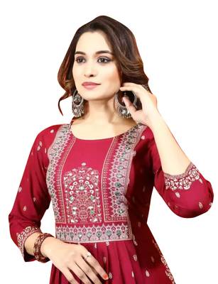 Heavy Rayon Nayra Cut Foil Work Kurti 3