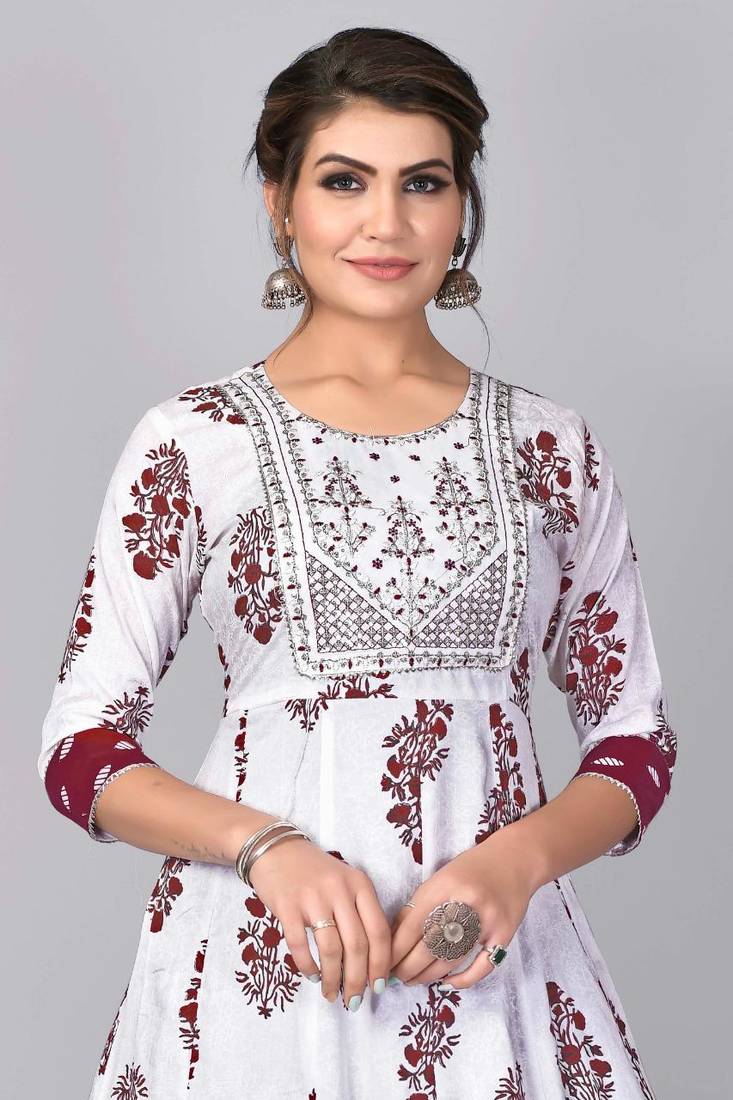 Heavy Rayon Anarkali  Foil with Embroidery Work Kurti