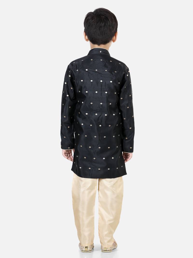 BownBeeFull SleeveSilk Blend Sherwani - Black