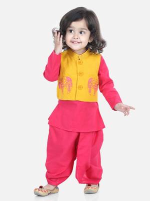 BownBee Front Open Embroidered jacket with Kurta Dhoti - Yellow 4
