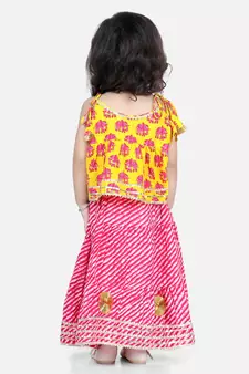 BownBee Girls Hathi Print Pure Cotton Top Leheriya Lehenga for Girls-Yellow