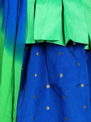 BownBee  Embroidered South Indian Pavda Pattu Lehenga- Green 2