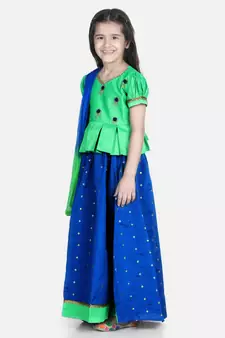 BownBee  Embroidered South Indian Pavda Pattu Lehenga- Green