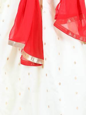 BownBee  Jacquard Flared Sleeve Top withSilk Blend Lehenga- Red 2