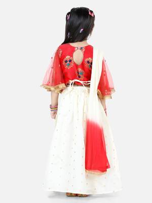 BownBee  Jacquard Flared Sleeve Top withSilk Blend Lehenga- Red 4
