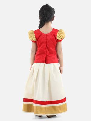 BownBee GirlsHalf Sleeve South Indian Pavda Pattu Lehenga- Red 2