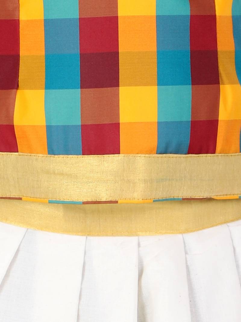 BownBee GirlsHalf Sleeve South Indian Pavda Pattu Lehenga- Multi