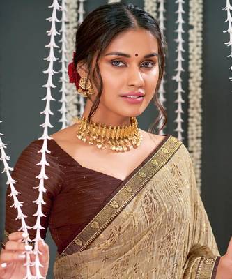 Beige Crushed Brasso Saree With Foil Print And Zari Border 4