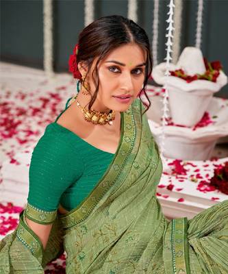 Light Olive Crushed Brasso Saree With Foil Print And Zari Border 4