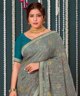 Grey Crushed Brasso Saree With Foil Print And Zari Border 2