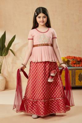 Red embroidered banarasi silk stitched lehenga 1