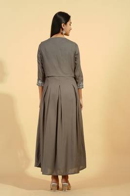 Kipek Womens Rayon Solid Flared Kurta jacket set (Grey) 2
