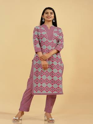 Kipek Womens Cotton Printed Straight Kurta set (Purple) 1