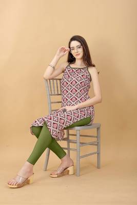 Maroon printed cotton cotton-kurtis 3
