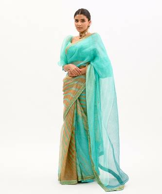 Sea Green Hand Embroidered Lahariya Saree Set 2