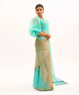 Sea Green Hand Embroidered Lahariya Saree Set 3