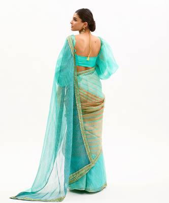 Sea Green Hand Embroidered Lahariya Saree Set 4