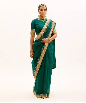 Emerald Green Hand Embroidered Gota Patti Bridal Saree Set 3