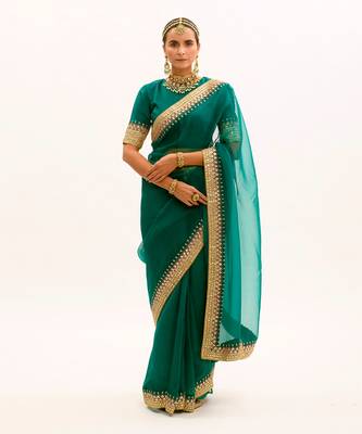 Emerald Green Hand Embroidered Gota Patti Bridal Saree Set 1