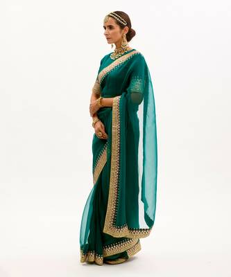 Emerald Green Hand Embroidered Gota Patti Bridal Saree Set 5
