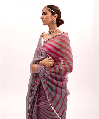 Grey-Red Hand Embroidered Lahariya Saree Set 5
