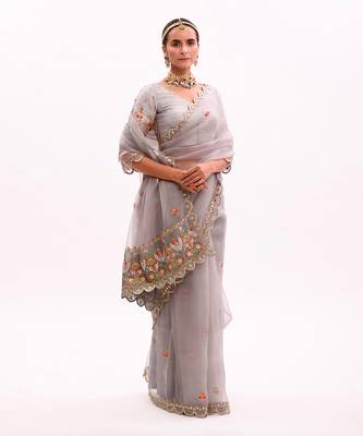 Grey Hand embroidered Saree Set 4