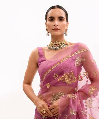Lilac Hand Embroidered Jaal Saree Set 4