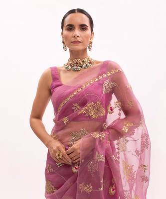 Lilac Hand Embroidered Jaal Saree Set 8