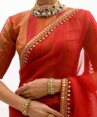Red Gota Patti Border Saree Set 9