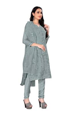 Grey embroidered organza salwar 3