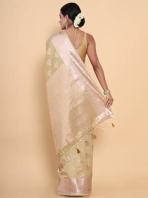 Beige woven art silk saree with blouse 4
