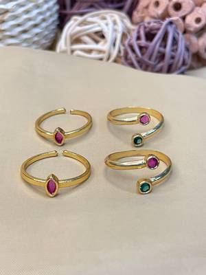 Gold toe rings 4