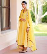 Yellow Gold stripped dupatta 