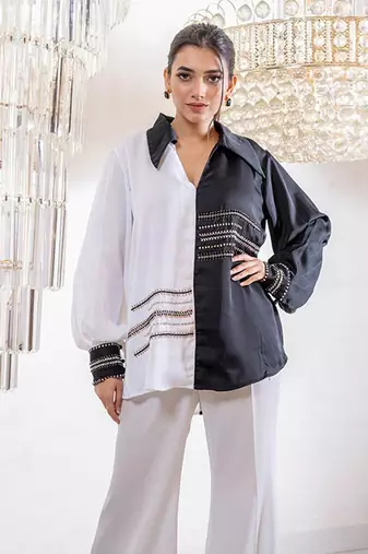 Isabella White Black Shirt