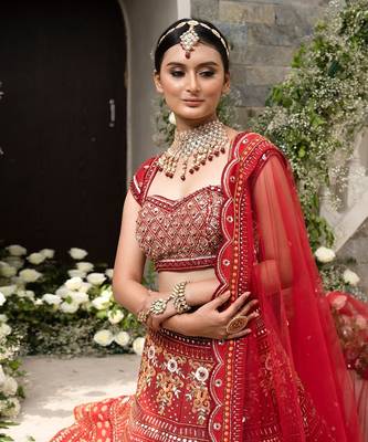 Red Heavy lehenga Set 4
