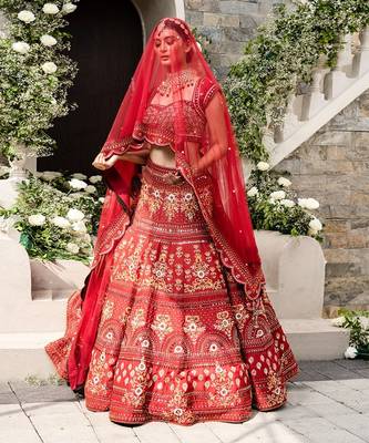 Red Heavy lehenga Set 5